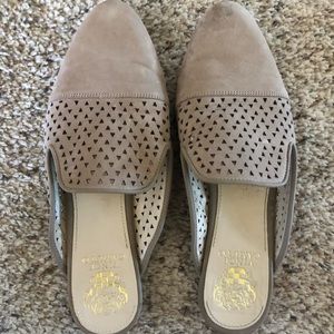 Vince Camuto slides